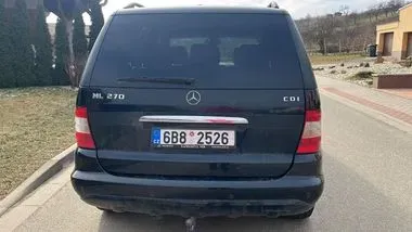 Mercedes-Benz ML 270 CDI / 2003 / 180 000 km (5)