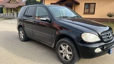 Mercedes-Benz ML 270 CDI / 2003 / 180 000 km (3)
