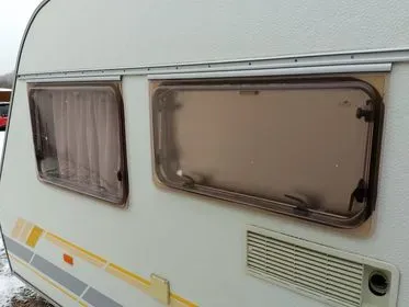 Obytný přívěs  DELTA (9)