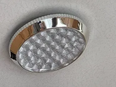 Obytný přívěs  DELTA (15)