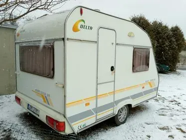 Obytný přívěs  DELTA (6)