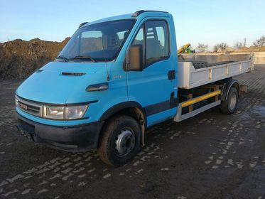 IVECO Daily 60C15 container (1)