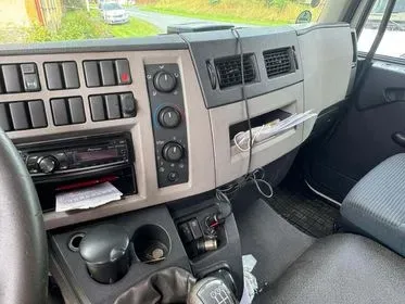 VOLVO FL 240  42R / 2007 / 650 000 km (21)