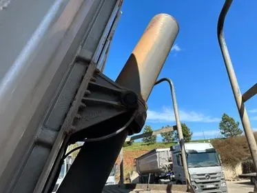 SCHWARZMÜLLER KIS V-3/E / 2009/ Tipper Semi trailer (27)