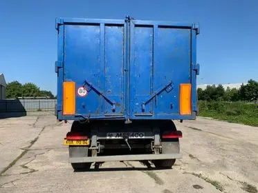 METACO BO.BR SD 338 A/ 2001/ tipper semi trailer  (7)