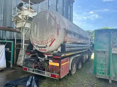 IVECO STRALIS 350 / 2004 / 392 878 km (4)