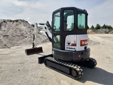Bobcat E25/ 2018/  902 mth  (3)