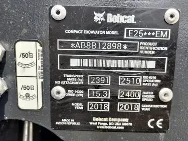 Bobcat E25/ 2018/  902 mth  (13)