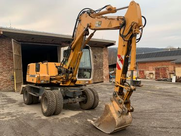 Liebherr A 310 B/ 2000/ 15 211 mth (3)