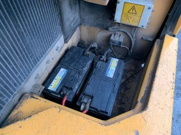 Liebherr A 310 B/ 2000/ 15 211 mth (39)