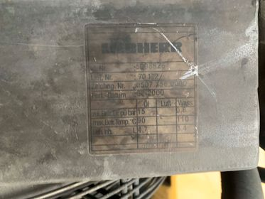 Liebherr A 310 B/ 2000/ 15 211 mth (41)