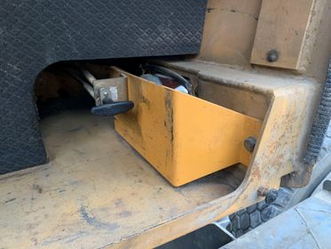 Liebherr A 310 B/ 2000/ 15 211 mth (50)