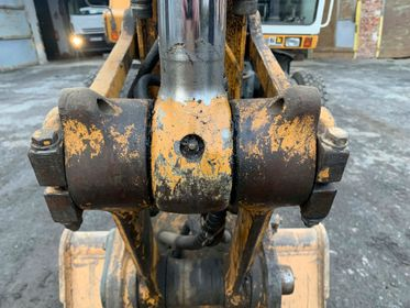 Liebherr A 310 B/ 2000/ 15 211 mth (54)