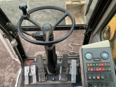 Liebherr A 310 B/ 2000/ 15 211 mth (69)