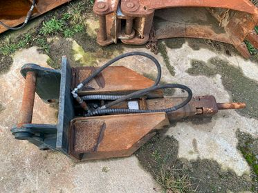 Liebherr A 310 B/ 2000/ 15 211 mth (85)