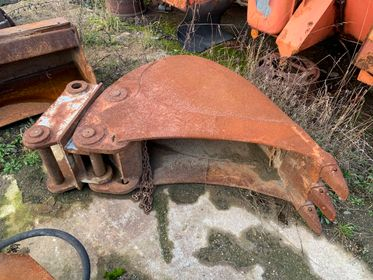 Liebherr A 310 B/ 2000/ 15 211 mth (86)