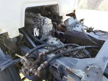 Renault Midlum 210/ 2000/ 501 650 Km (18)