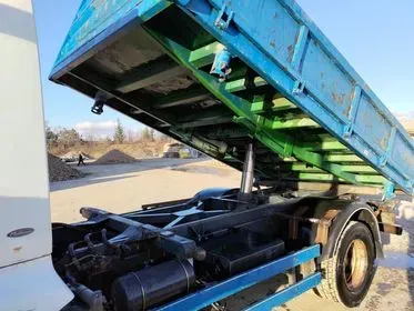 Renault Midlum 210/ 2000/ 501 650 Km (7)