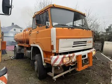 Speciální automobil cisternový LIAZ / 1990 / 8 685 m/h (3)