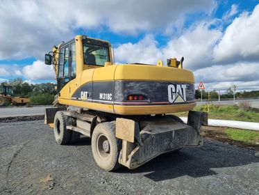 CAT M 318 C (5)