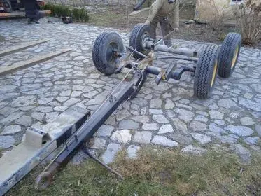 PODVOZEK POD KOMPRESOR ALTAS COBCO (2)