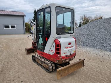 TAKEUCHI TB 216 (7)