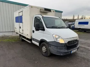 IVECO 35s13 / 2011 / 353 974 km (3)