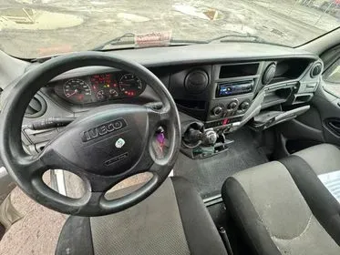 IVECO 35s13 / 2011 / 353 974 km (13)