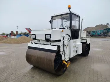 Válec Stavostroj VSH 102 / 1990 / 3 771 m/h (2)