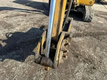 CATERPILLAR 302.5C / 2007 / 9 126 m/h (9)