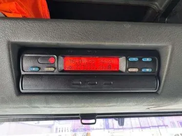 MAN TGA 03 / 2001 / 731 900 km (17)