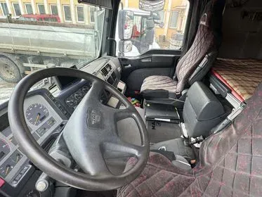 MAN TGA 03 / 2001 / 731 900 km (15)