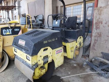  Bomag BW 100 AD-3 (1)
