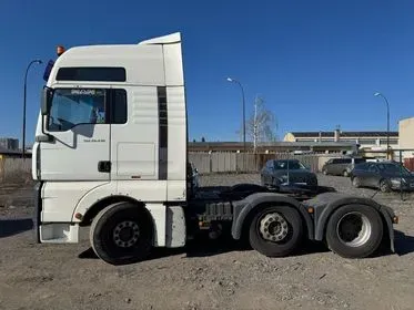 MAN TGA 26.430 / 2005 / 702 800 km (7)