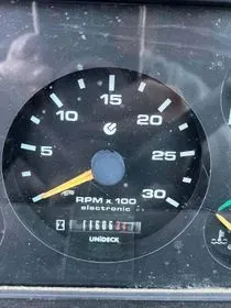 Bobcat T40140 / 2003 / 11 607 m/h (8)