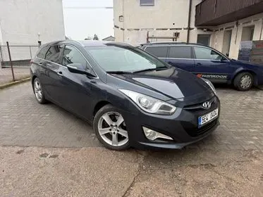 Hyundai i40 / 2013 / 221 000 km (3)