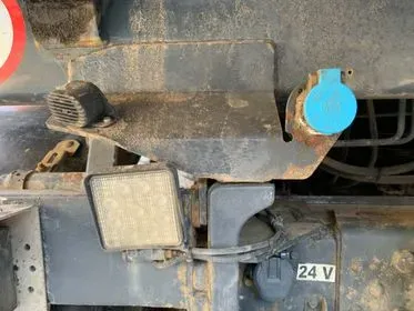 Iveco Trakker 450/ 8x4/ 2009/ 378 703 km/ Dump Truck/ Boardmatic (11)