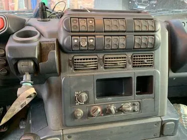 Iveco Trakker 450/ 8x4/ 2009/ 378 703 km/ Dump Truck/ Boardmatic (72)