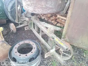 LOCUST 750 / 1996 (9)