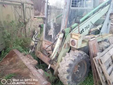 LOCUST 750 / 1996 (2)