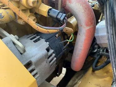 Caterpillar CB 34/ 2010/ vibratory roller (17)