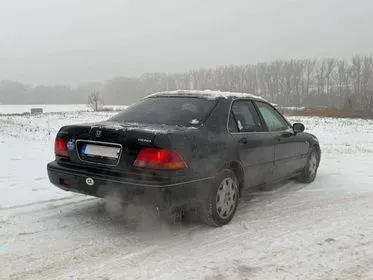 HONDA LEGEND KA9 / 1998 / 285 200 km (5)