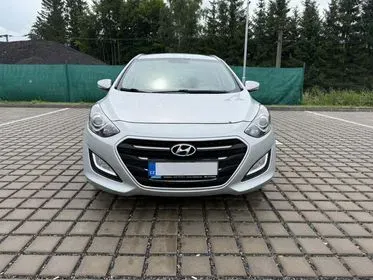 Hyundai i30 / 2016  (2)