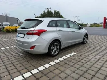 Hyundai i30 / 2016  (5)