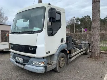 DAF LF 45.170/ 2004/ EURO 3/ 355000km / Container carrier (1)