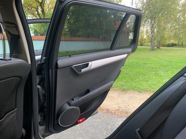 Mercedes Benz C200 CDI Combi / Avantgarde / 2011  (47)