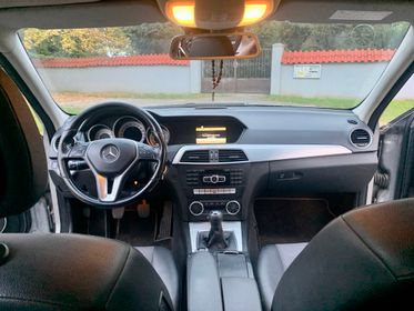 Mercedes Benz C200 CDI Combi / Avantgarde / 2011  (26)