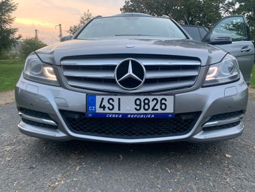 Mercedes Benz C200 CDI Combi / Avantgarde / 2011  (65)