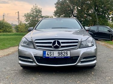 Mercedes Benz C200 CDI Combi / Avantgarde / 2011  (2)