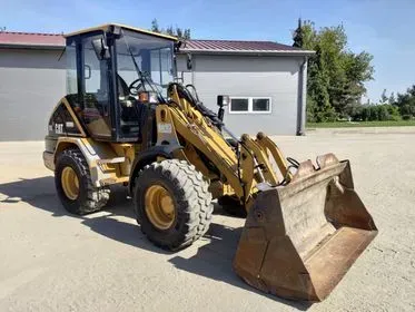 CAT 906 / 2002/ 10157 Motohours  (7)